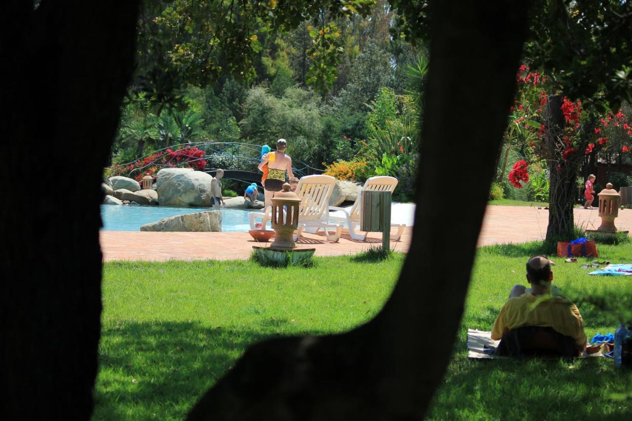 Camping Villaggio L'Ultima Spiaggia バリ・サルド エクステリア 写真